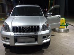 Сүрөт унаа Toyota Land Cruiser Prado