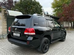 Фото авто Toyota Land Cruiser