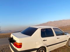 Сүрөт унаа Volkswagen Vento