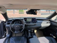 Сүрөт унаа Lexus ES