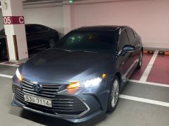 Photo of the vehicle Toyota Avalon