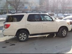 Сүрөт унаа Toyota Sequoia