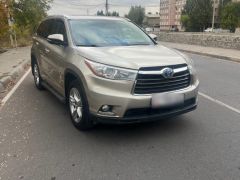 Фото авто Toyota Highlander