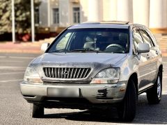 Photo of the vehicle Lexus RX