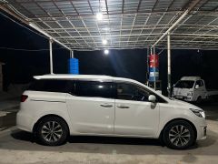 Сүрөт унаа Kia Carnival