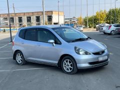 Photo of the vehicle Honda Fit