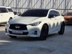 Сүрөт унаа Infiniti Q30