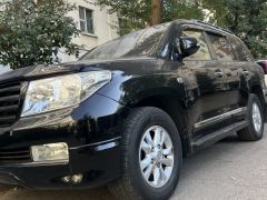 Сүрөт унаа Toyota Land Cruiser