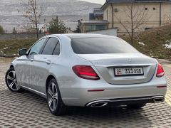 Фото авто Mercedes-Benz E-Класс