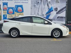 Фото авто Toyota Prius