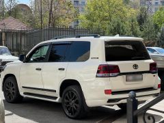 Фото авто Toyota Land Cruiser