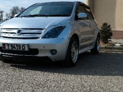 Photo of the vehicle Toyota Ist