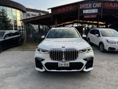 Фото авто BMW X7