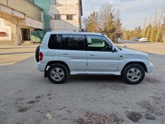 Сүрөт унаа Mitsubishi Pajero iO