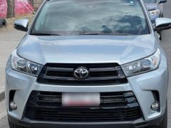 Фото авто Toyota Highlander