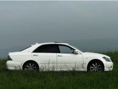 Сүрөт унаа Toyota Crown