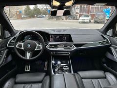 Photo of the vehicle BMW X7