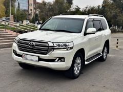 Фото авто Toyota Land Cruiser