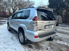 Photo of the vehicle Toyota Land Cruiser Prado