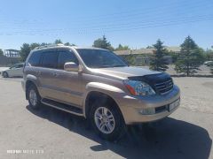 Photo of the vehicle Lexus GX