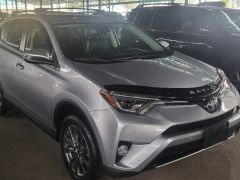 Сүрөт унаа Toyota RAV4