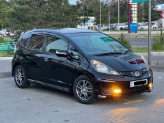 Фото авто Honda Fit