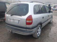 Сүрөт унаа Opel Zafira