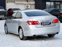 Photo of the vehicle Lexus ES