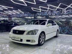 Сүрөт унаа Toyota Crown