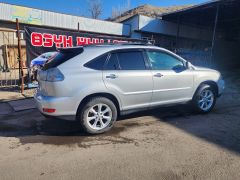 Photo of the vehicle Lexus RX