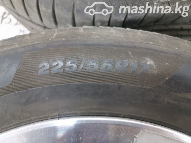 Wheel rims - Диск R17 5x114.3 с шиной