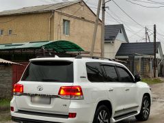 Сүрөт унаа Toyota Land Cruiser