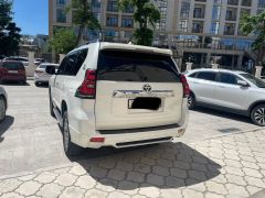 Сүрөт унаа Toyota Land Cruiser Prado