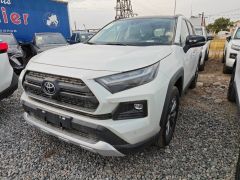 Сүрөт унаа Toyota RAV4