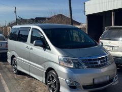 Photo of the vehicle Toyota Alphard