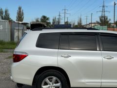 Фото авто Toyota Highlander