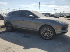 Фото авто Porsche Cayenne