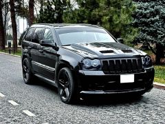 Сүрөт унаа Jeep Grand Cherokee SRT8