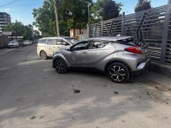 Фото авто Toyota C-HR