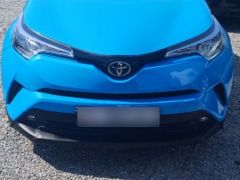 Сүрөт унаа Toyota C-HR