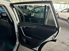 Сүрөт унаа Toyota RAV4