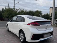 Фото авто Hyundai IONIQ