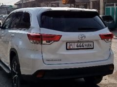 Фото авто Toyota Highlander