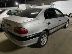 Сүрөт унаа Toyota Avensis