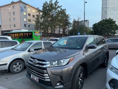 Сүрөт унаа Toyota Highlander