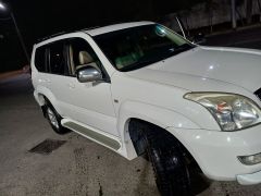 Photo of the vehicle Toyota Land Cruiser Prado