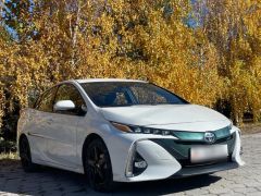 Сүрөт унаа Toyota Prius