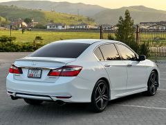 Сүрөт унаа Honda Accord