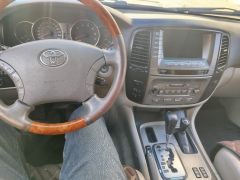 Фото авто Toyota Land Cruiser