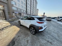 Сүрөт унаа Hyundai Kona